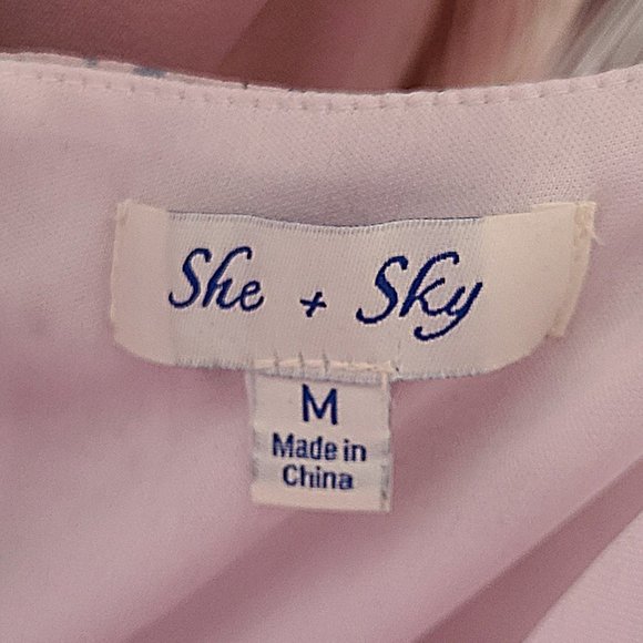 She + Sky Women's Lavender Floral Romper Jumpsuit with Front Tie Detail | Size M - Picture 5 of 7